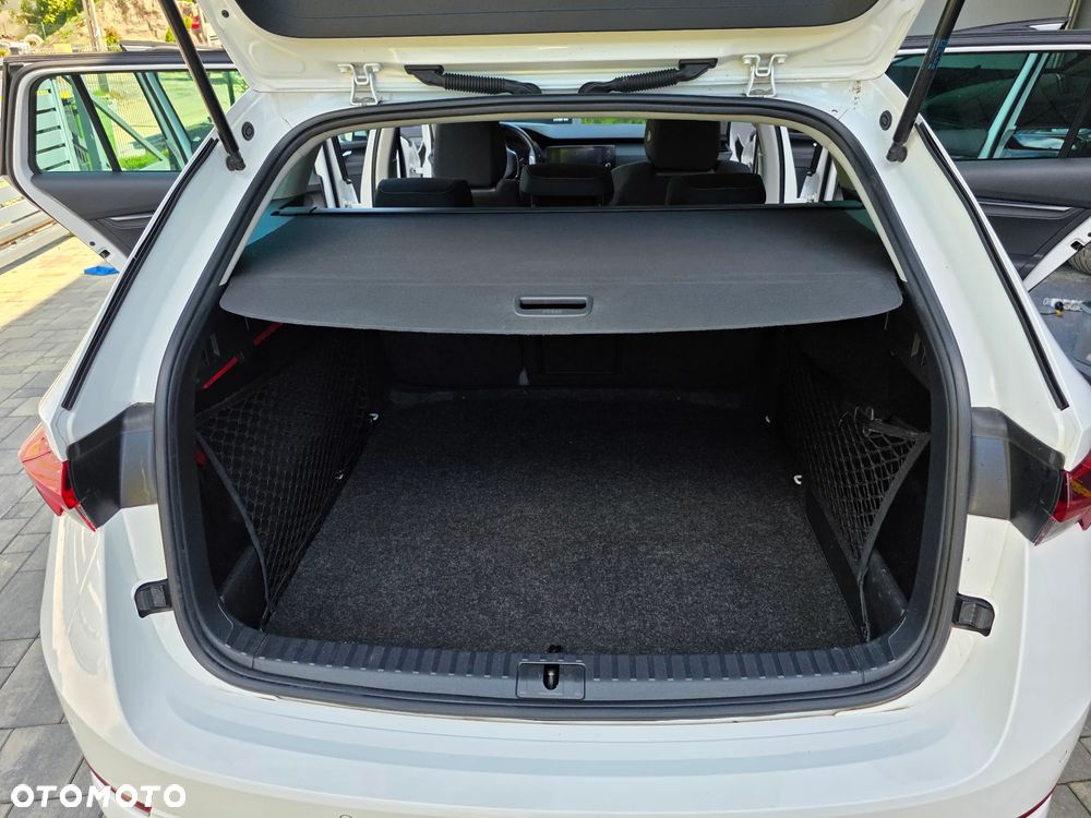 Skoda Octavia 1.0 TSI Ambition - 19