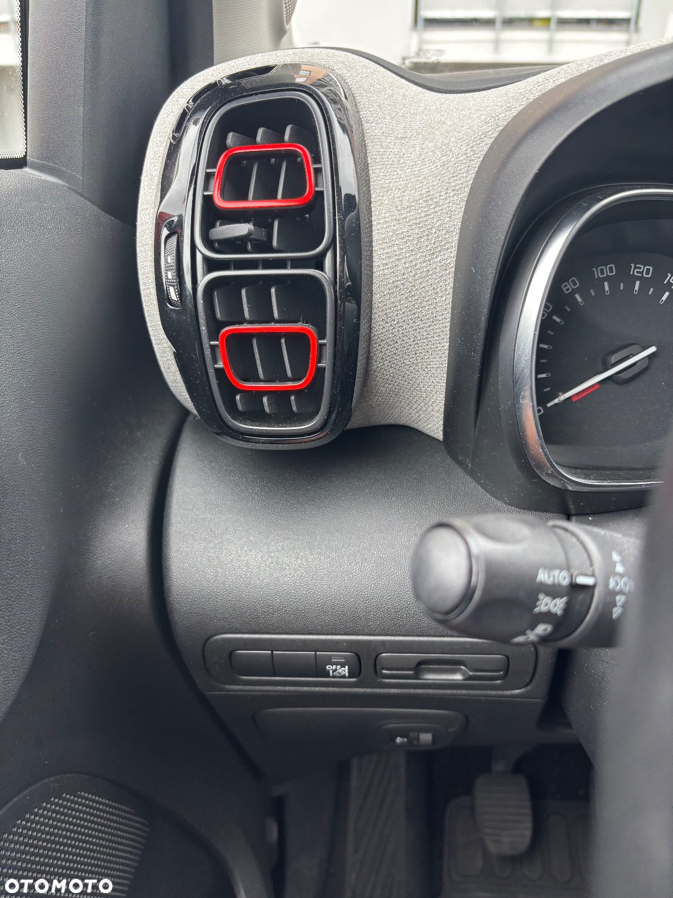 Citroën C3 Aircross 1.2 PureTech Shine S&S - 8