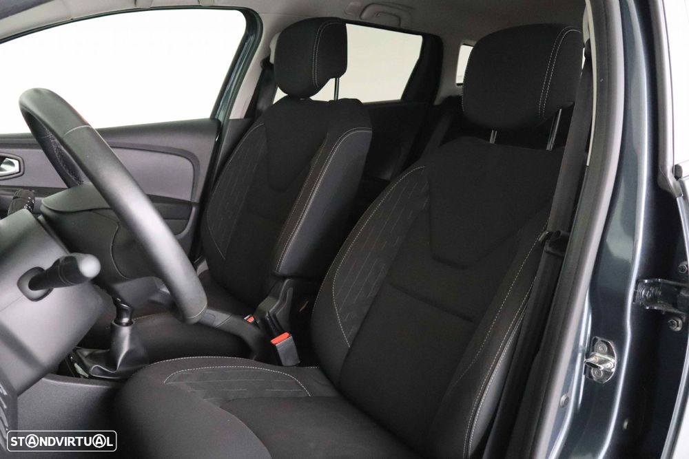 Renault Clio Sport Tourer 0.9 TCe Limited - 33