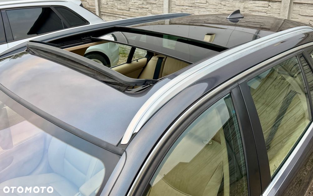 BMW Seria 3 330xd DPF Touring - 15