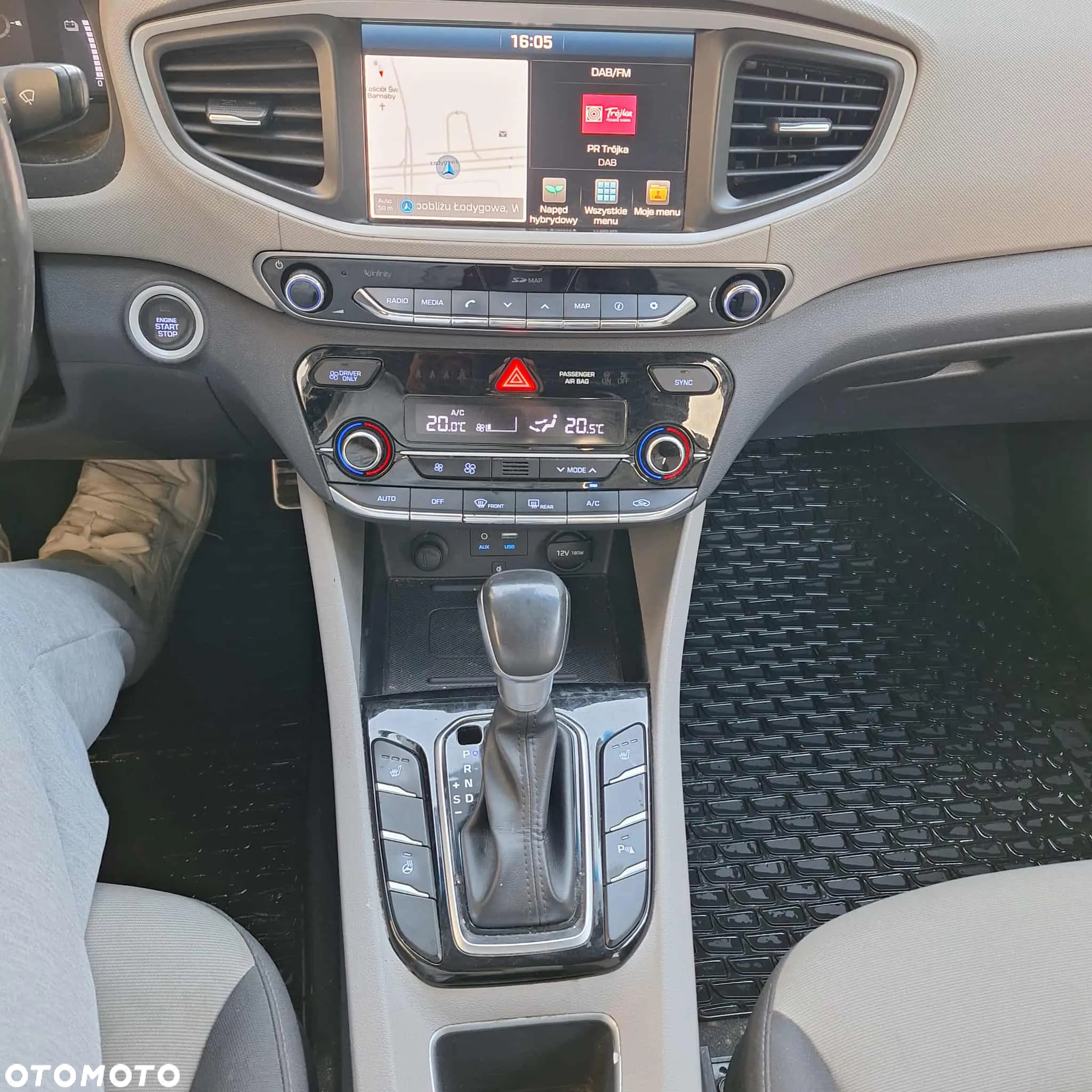 Hyundai IONIQ hybrid Platinum - 9