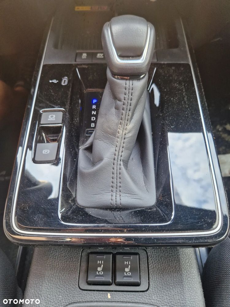 Toyota Corolla Cross 1.8 Hybrid Style - 12
