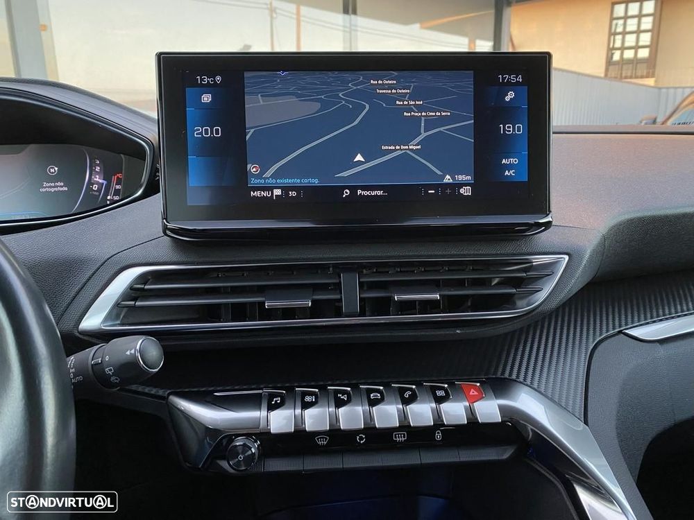 Peugeot 5008 1.5 BlueHDi Allure EAT8 - 11