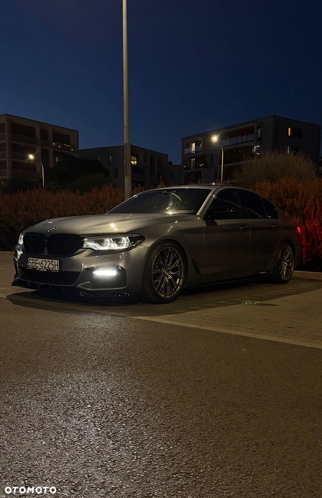 BMW Seria 5 520d M Sport - 21