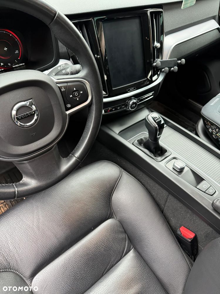 Volvo V60 D3 Momentum - 8