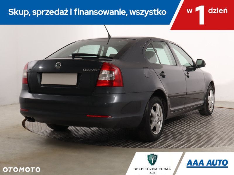 Skoda Octavia - 7