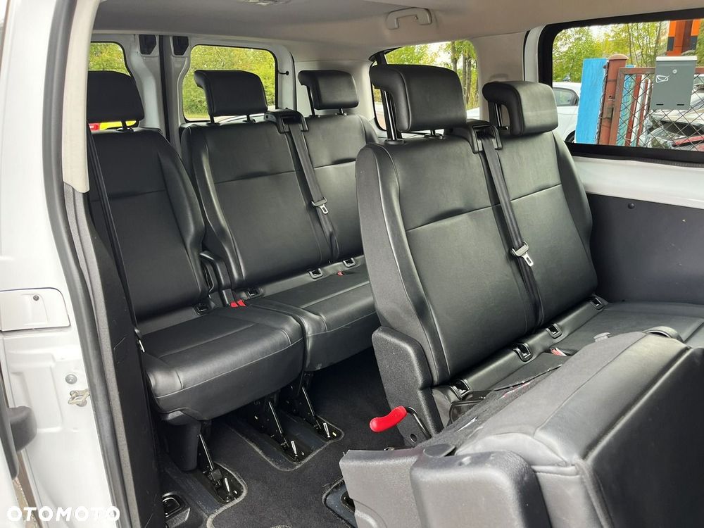 Opel Vivaro - 11