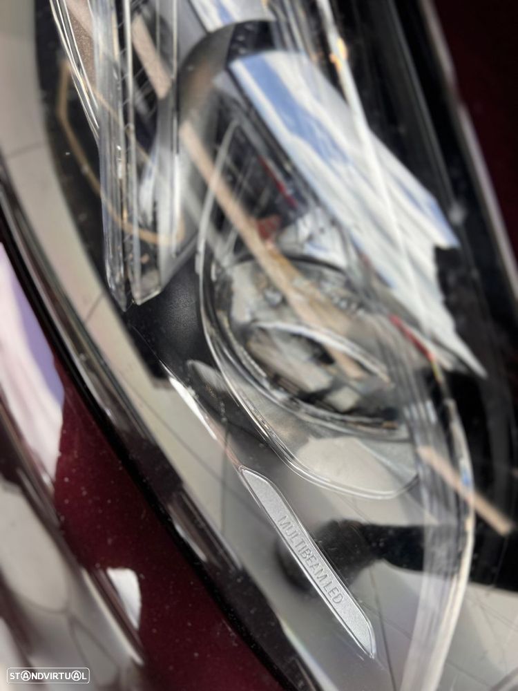 Mercedes-Benz E 53 AMG 4Matic+ - 5