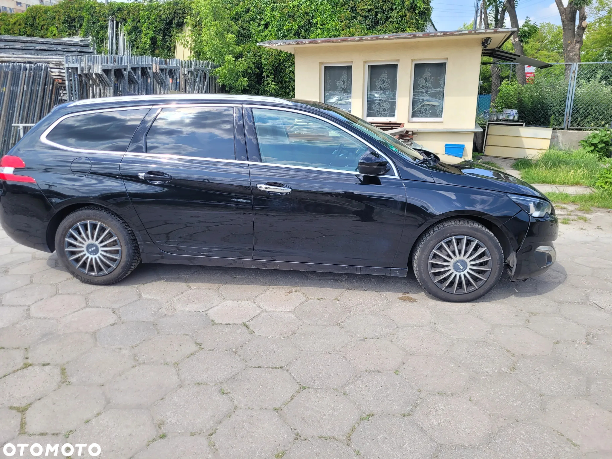 Peugeot 308 1.6 BlueHDi Business Line S&S - 17
