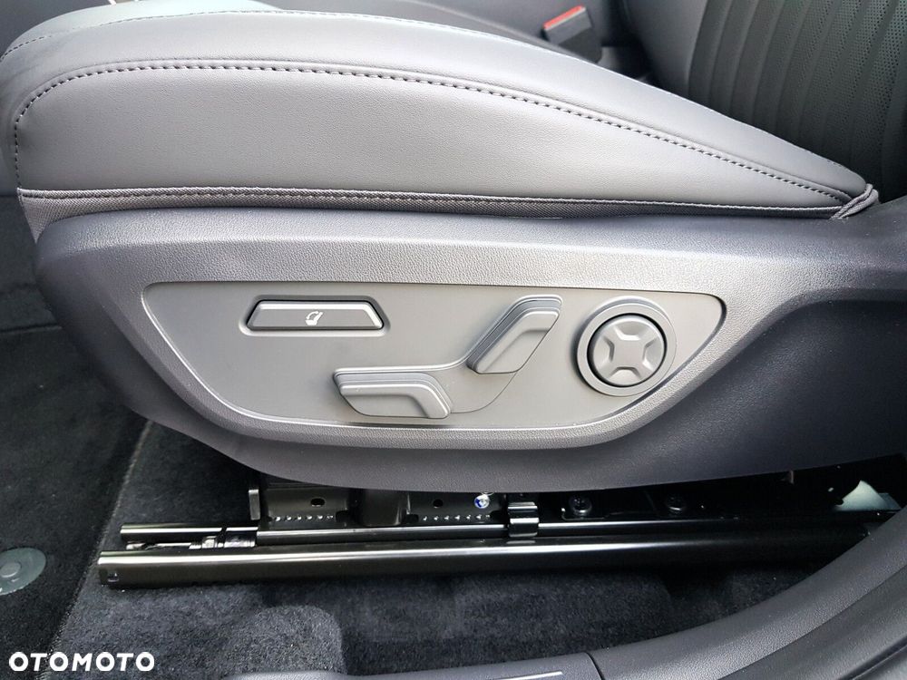 Kia Seltos 1.6 T-GDI X-Line DCT - 21