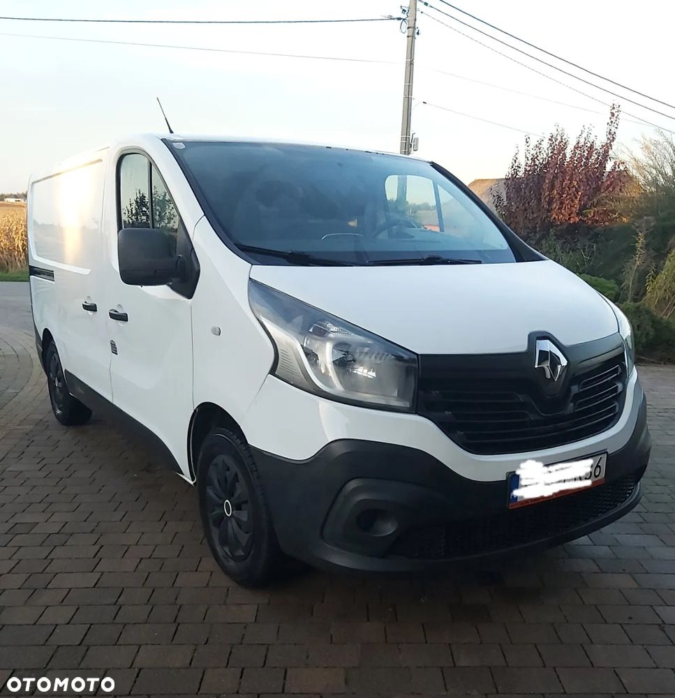 Renault Trafic - 1
