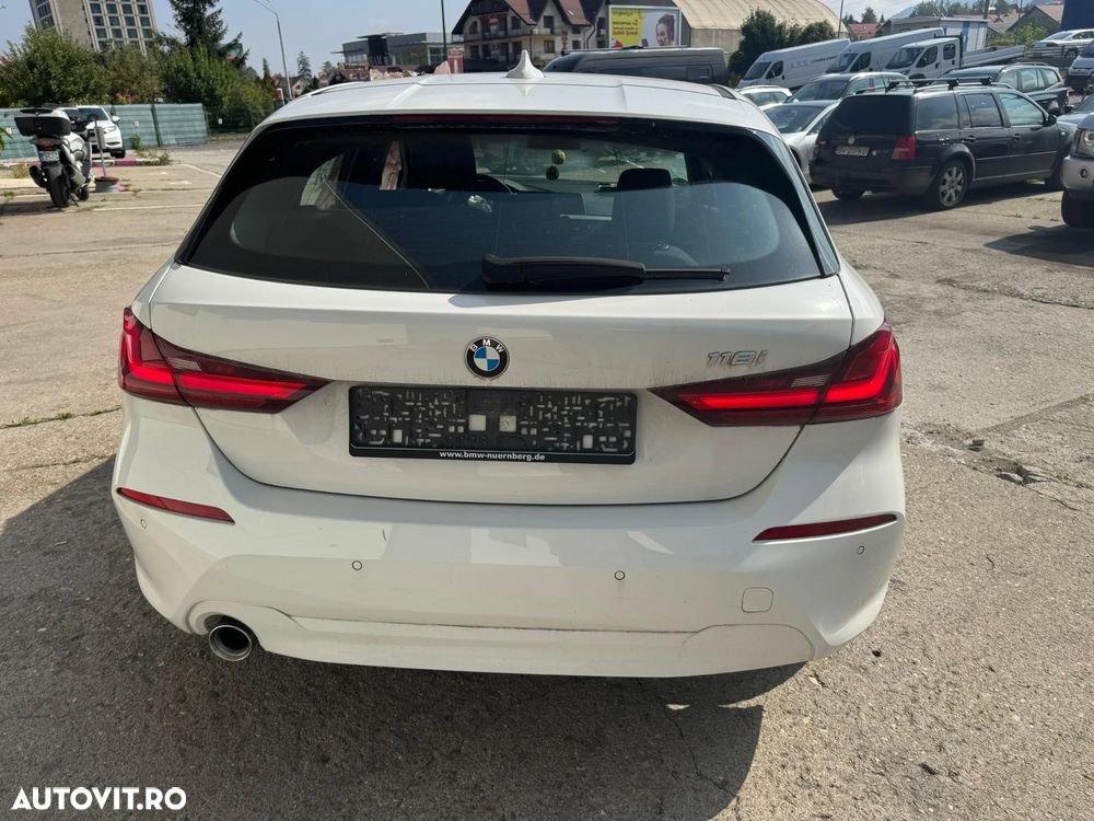 BMW Seria 1 118i Advantage - 10
