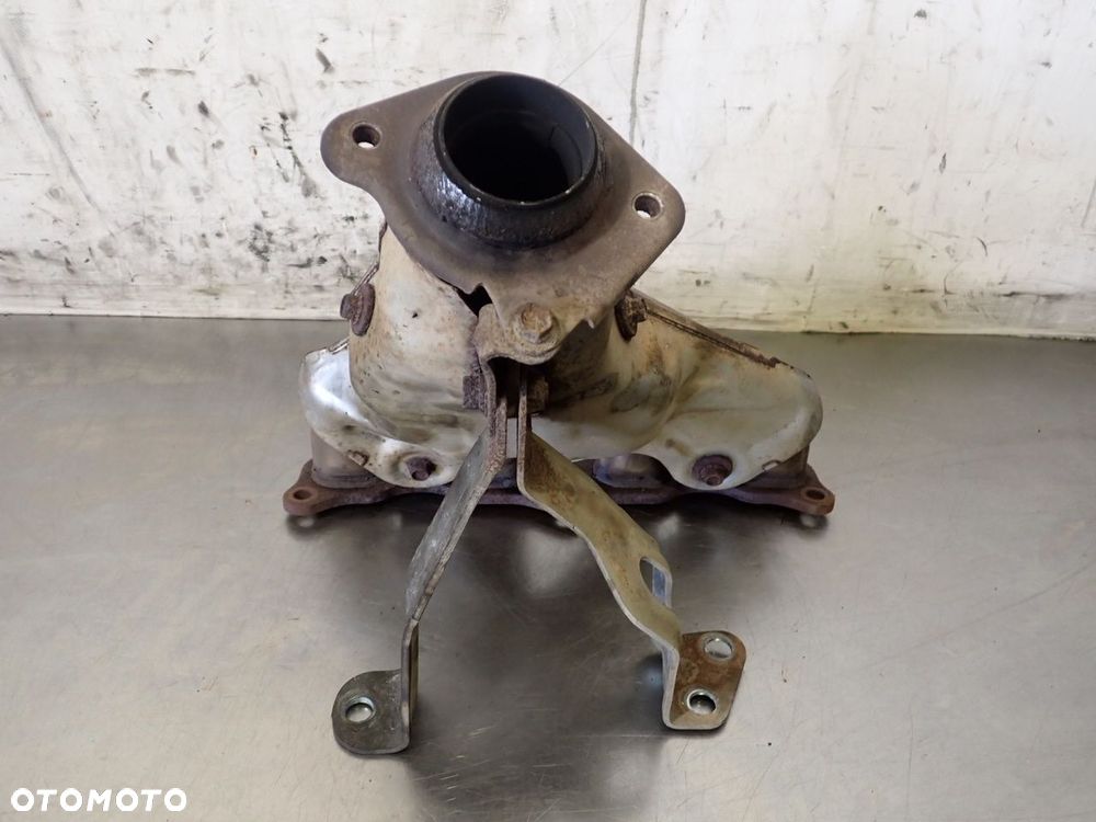 KOLEKTOR WYDECHOWY MITSUBISHI LANCER VIII - 1