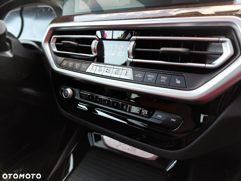 BMW X3 xDrive30i - 17