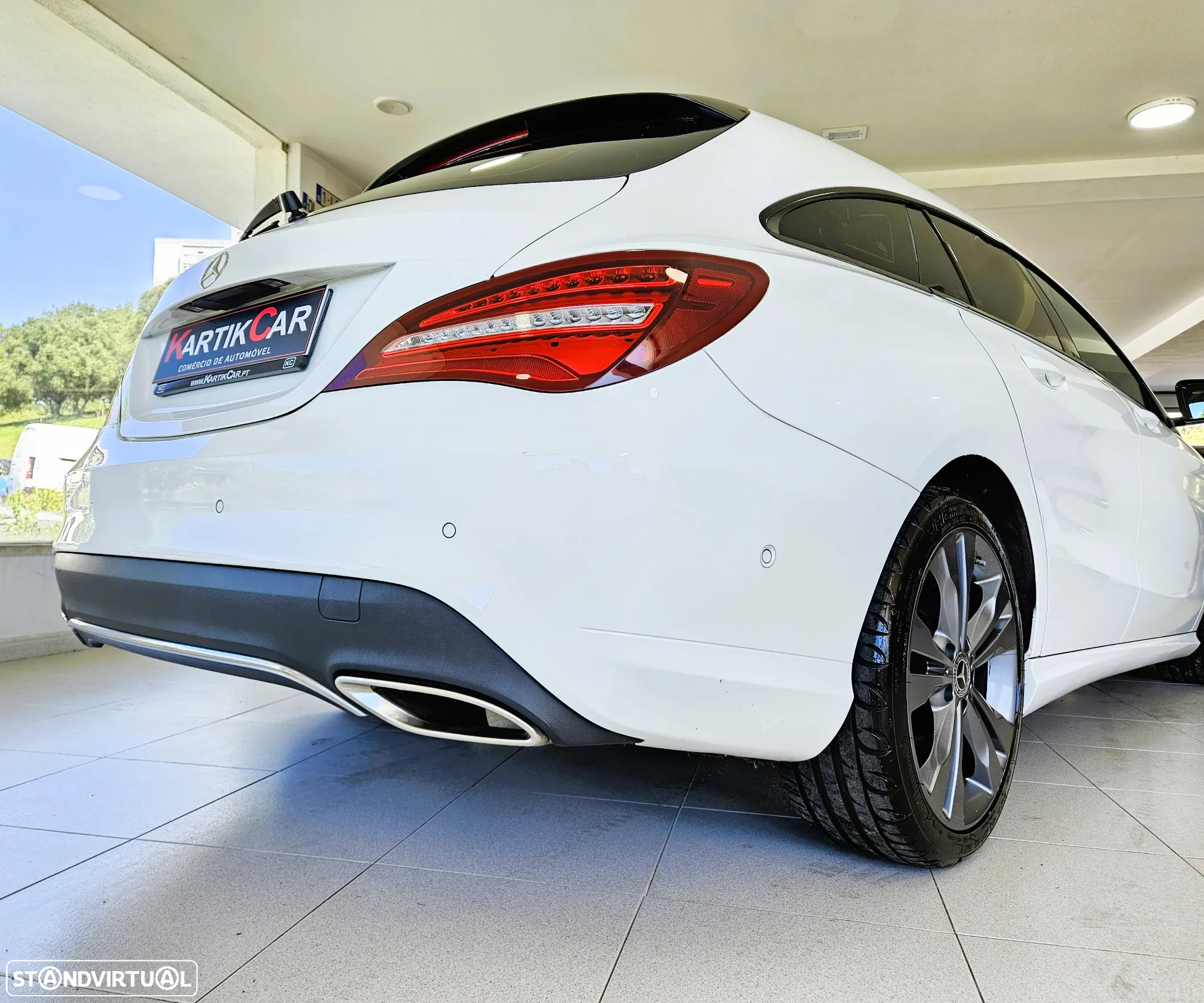 Mercedes-Benz CLA 180 d Shooting Brake Urban Aut. - 10