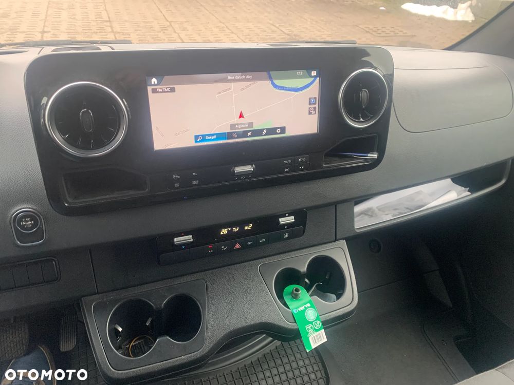 Mercedes-Benz Sprinter 907 - 6