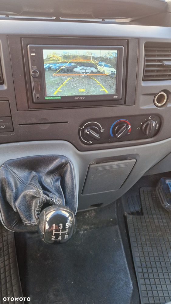 Ford TRANSIT - 11
