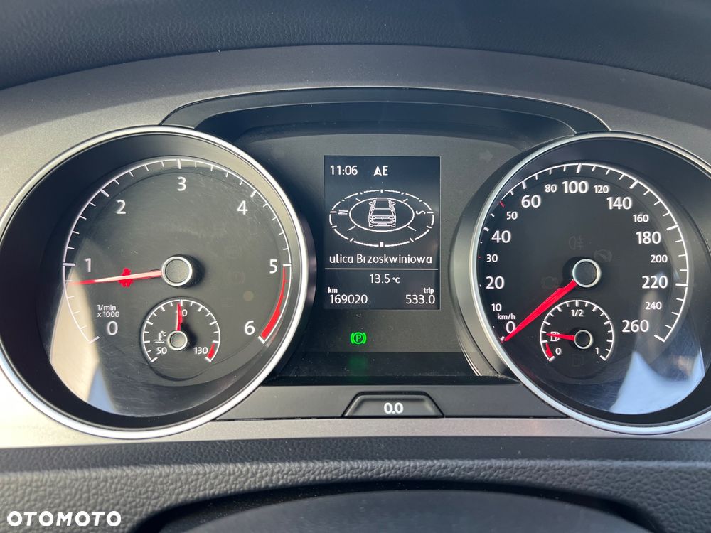 Volkswagen Golf 1.6 TDI BMT Comfortline - 18