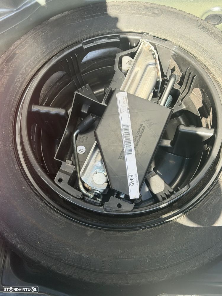 Mercedes-Benz C 220 CDi Avantgarde BlueEfficiency - 31