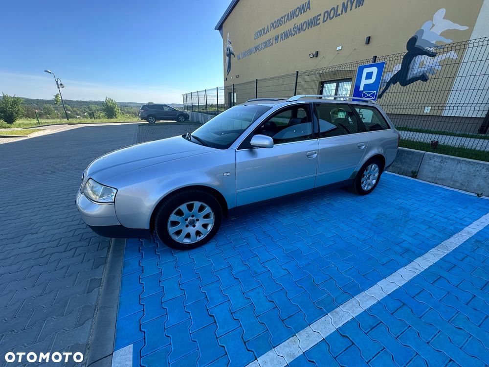 Audi A6 Avant ver-a6-avant-2-5-tdi - 21