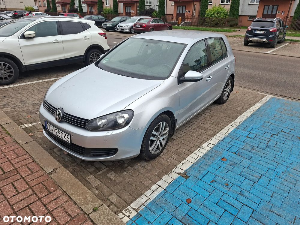 Volkswagen Golf - 2