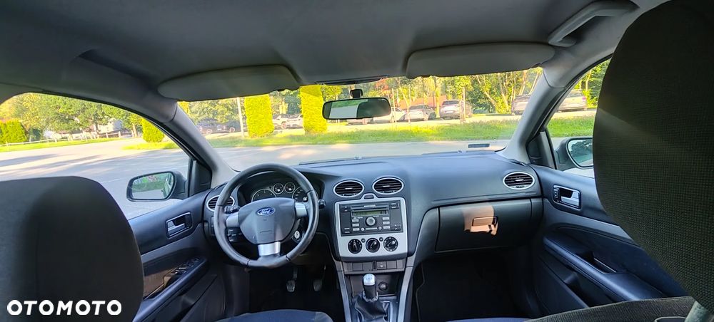 Ford Focus 1.6 TDCi Style - 9