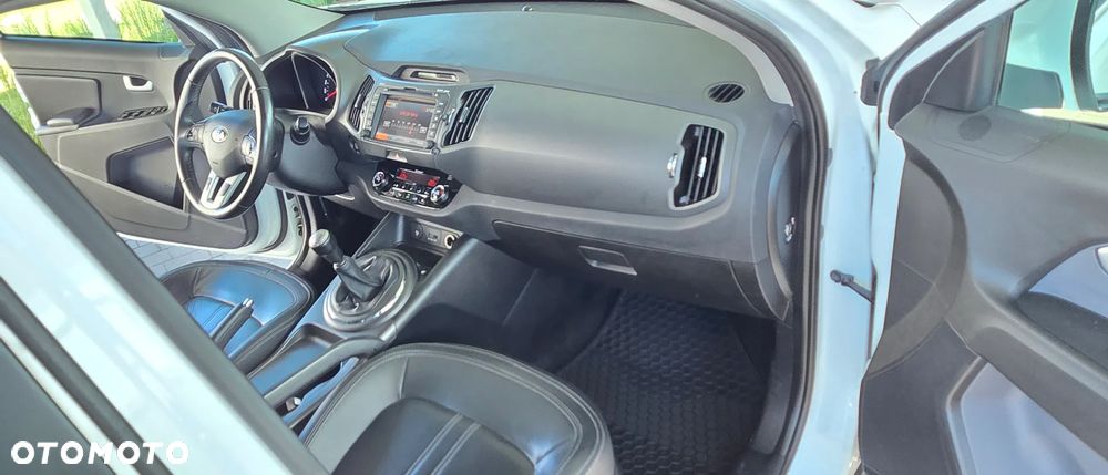 Kia Sportage 2.0 XL 2WD - 25