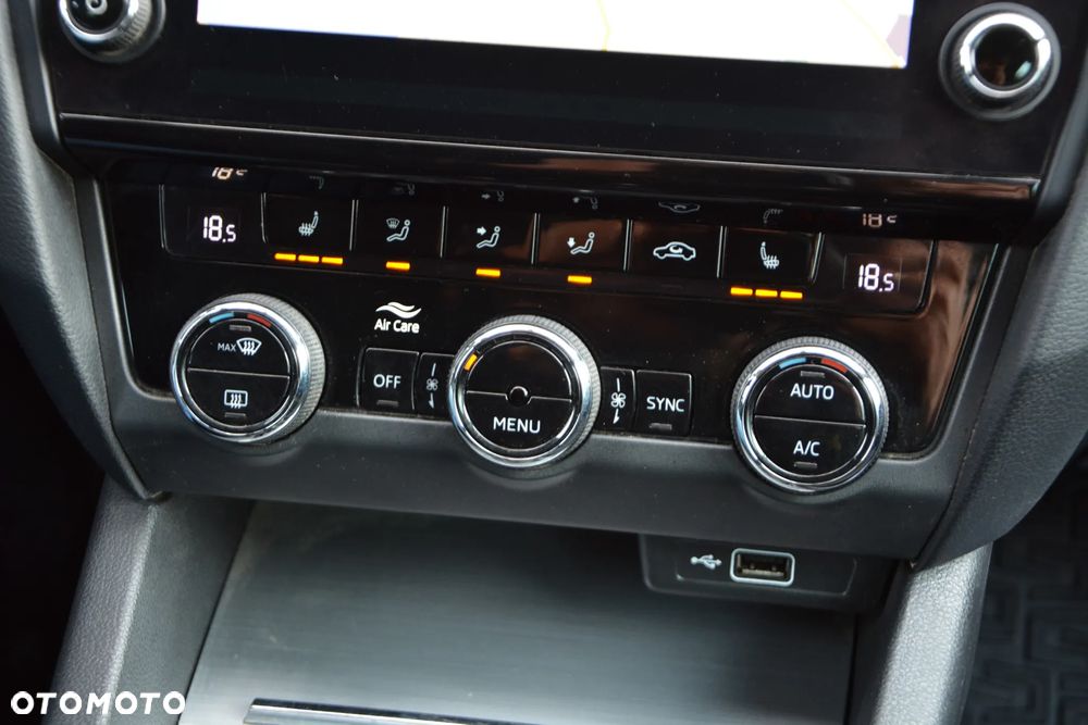 Skoda Octavia 1.6 TDI Premium Edition - 7