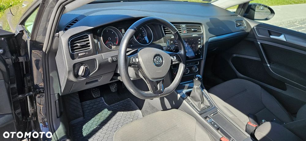 Volkswagen Golf 1.6 TDI SCR Comfortline - 8