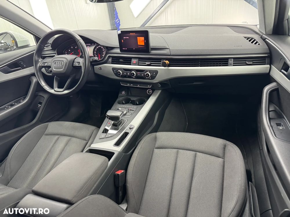 Audi A4 2.0 TDI S tronic - 14