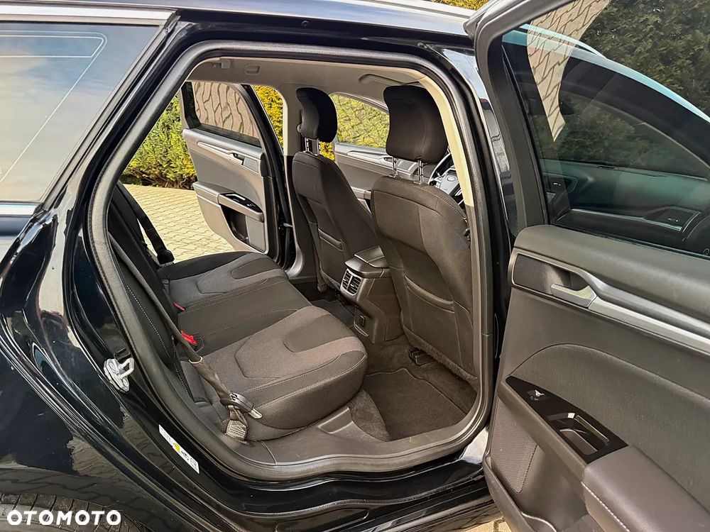Ford Mondeo SW 2.0 TDCi Titanium PowerShift - 7
