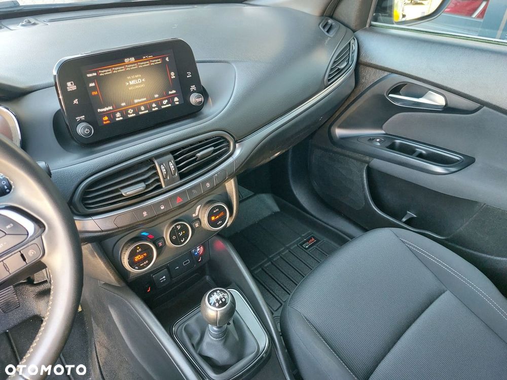 Fiat Tipo 1.4 16v S-Design - 16