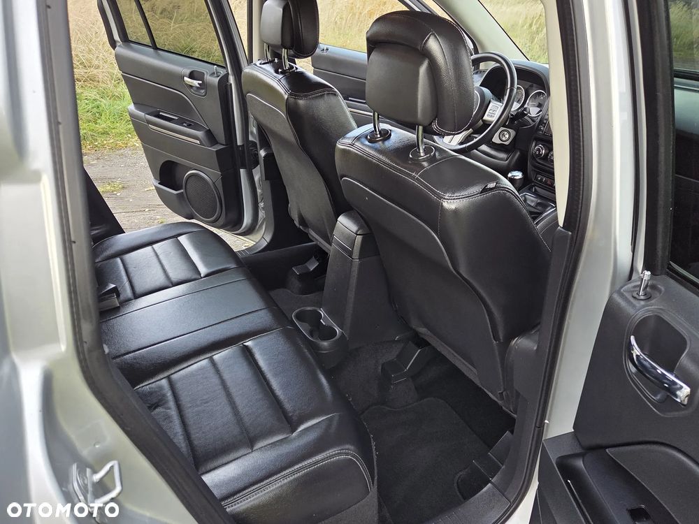 Jeep Compass 2.0 4x2 Limited - 24