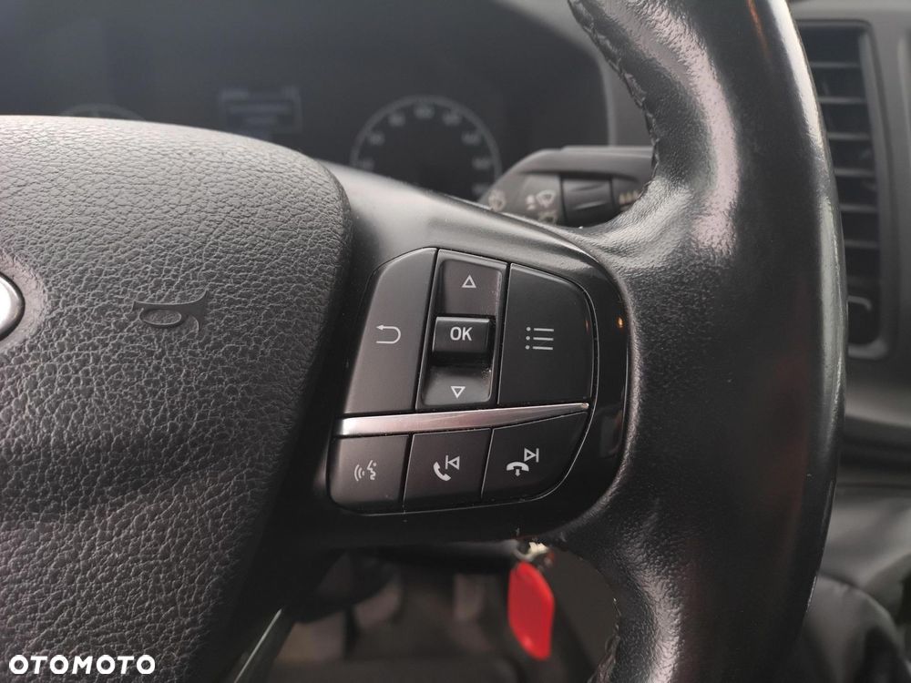 Ford Transit - 13