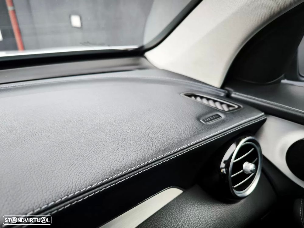 Mercedes-Benz GLC 250 d 4Matic 9G-TRONIC AMG Line - 15