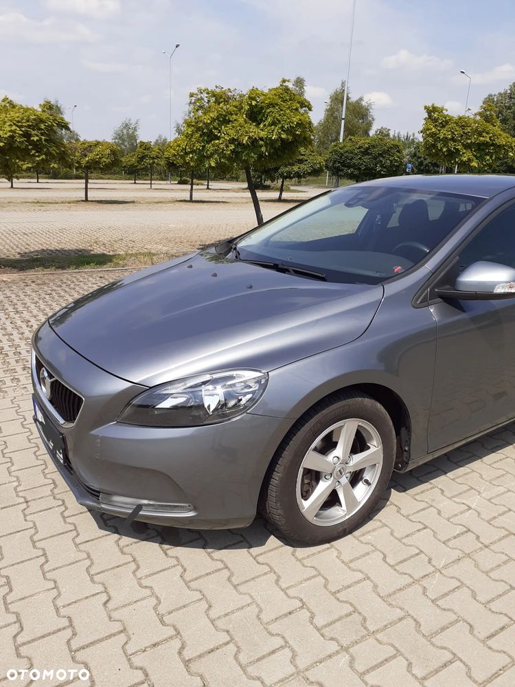 Volvo V40 - 11