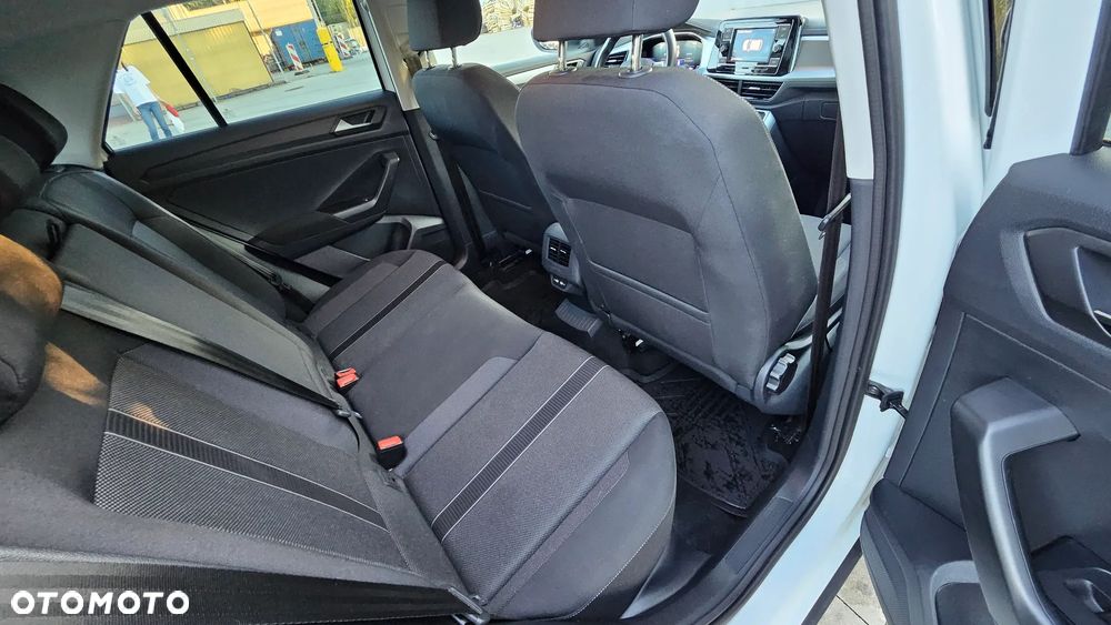 Volkswagen T-Roc 1.5 TSI Life - 16