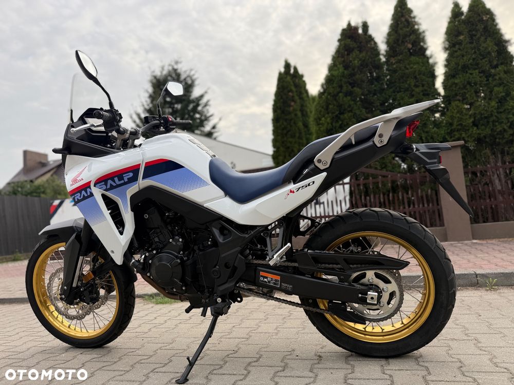 Honda Transalp - 17