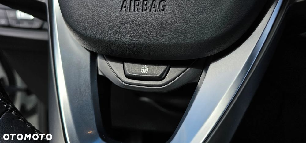 BMW Seria 1 118i - 24