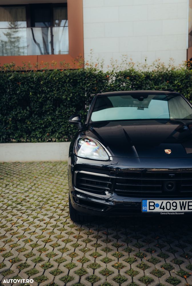 Porsche Cayenne Standard - 3