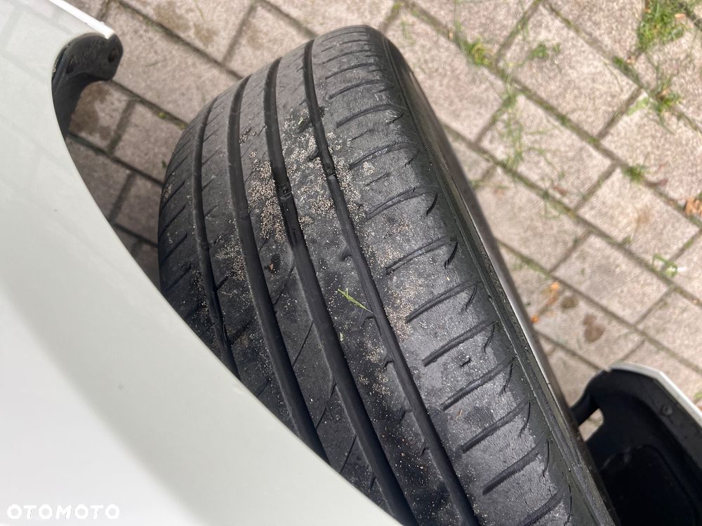 Volkswagen Golf VII 1.6 TDI BMT Comfortline - 21