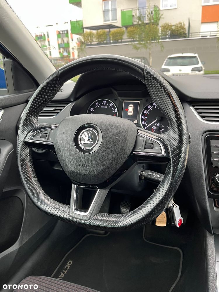 Skoda Octavia 1.8 TSI Joy - 34