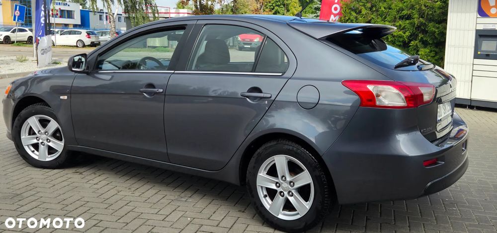 Mitsubishi Lancer 1.8 Instyle - 11