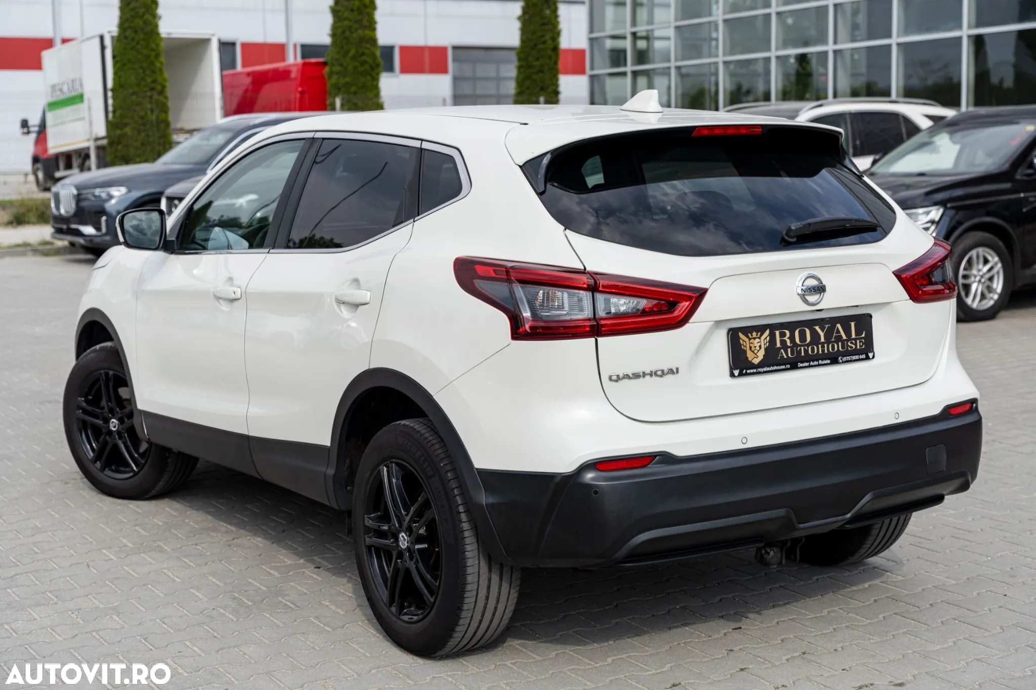 Nissan Qashqai 1.6 DCI N-Connecta - 4