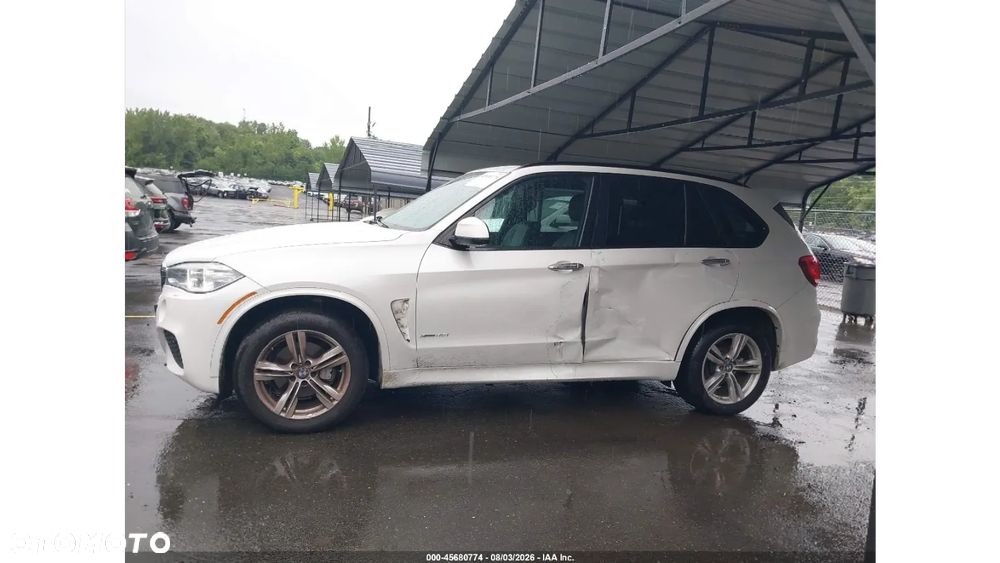 BMW X5 xDrive35i M Sport Edition - 7
