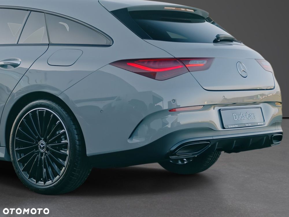 Mercedes-Benz CLA - 12