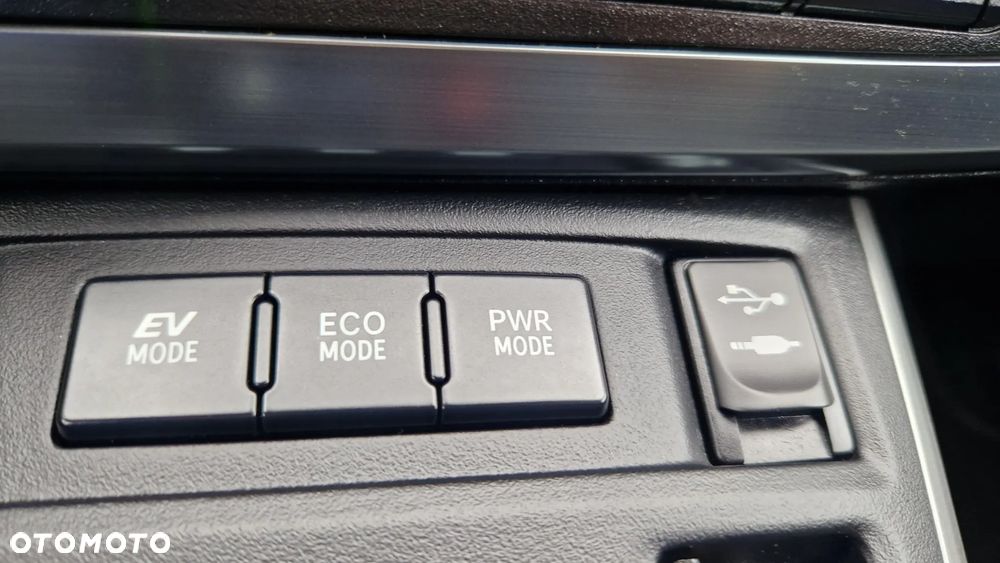 Toyota Auris - 13