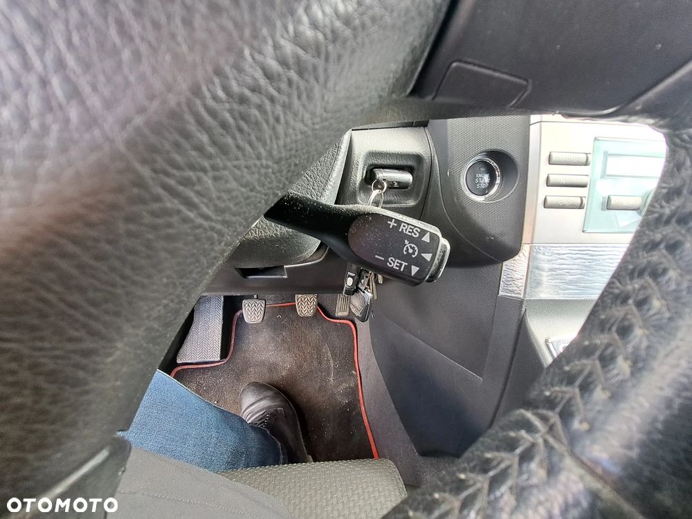 Toyota Corolla Verso 1.8 Sol + 7os - 11