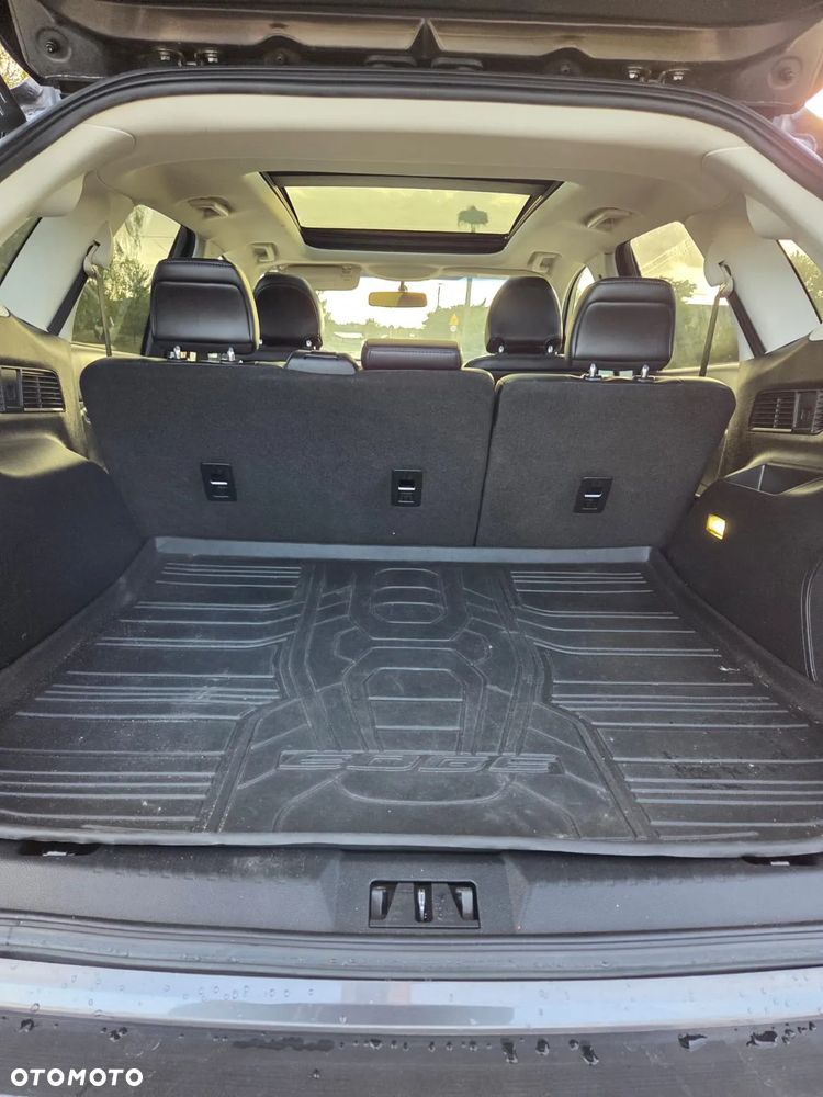 Ford Edge - 37