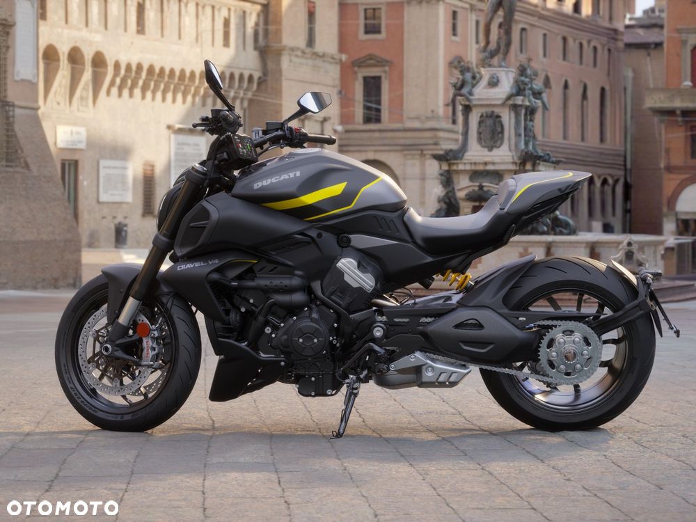Ducati Diavel - 3